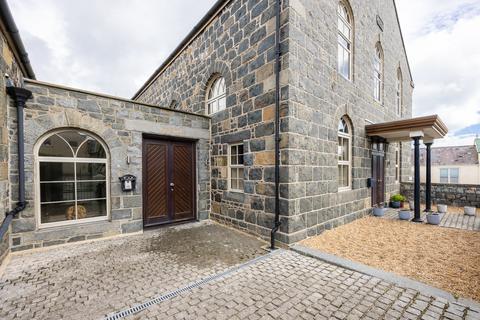 3 bedroom apartment for sale, 6  Les Salles, St. Sampson, Guernsey