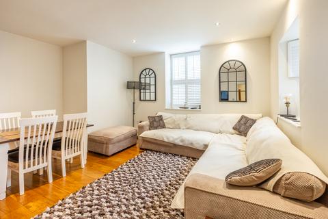 3 bedroom apartment for sale, 6  Les Salles, St. Sampson, Guernsey