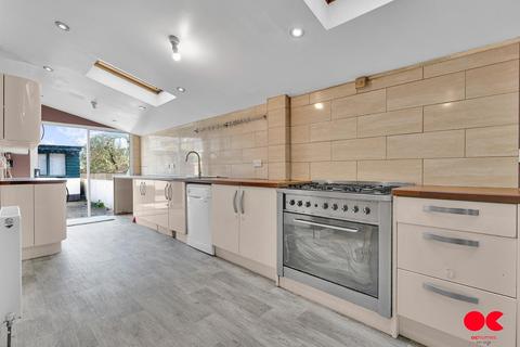 3 bedroom end of terrace house for sale, Chesterfield Road, Leyton E10