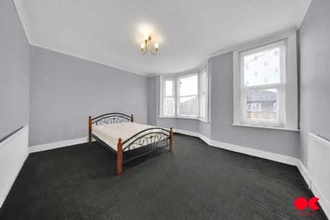 3 bedroom end of terrace house for sale, Chesterfield Road, Leyton E10