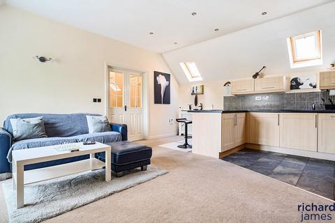 undefined, Oakhurst, Swindon SN25