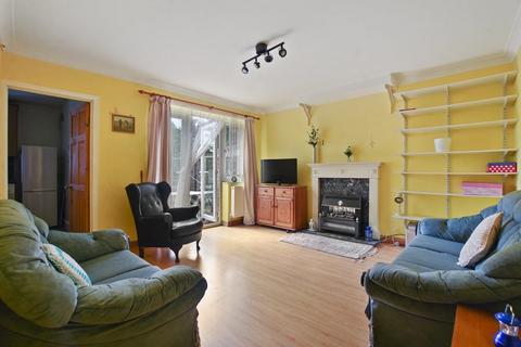 undefined, Lovat Close, London, NW2