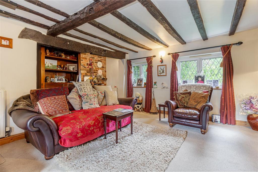 Living-room-3.jpg