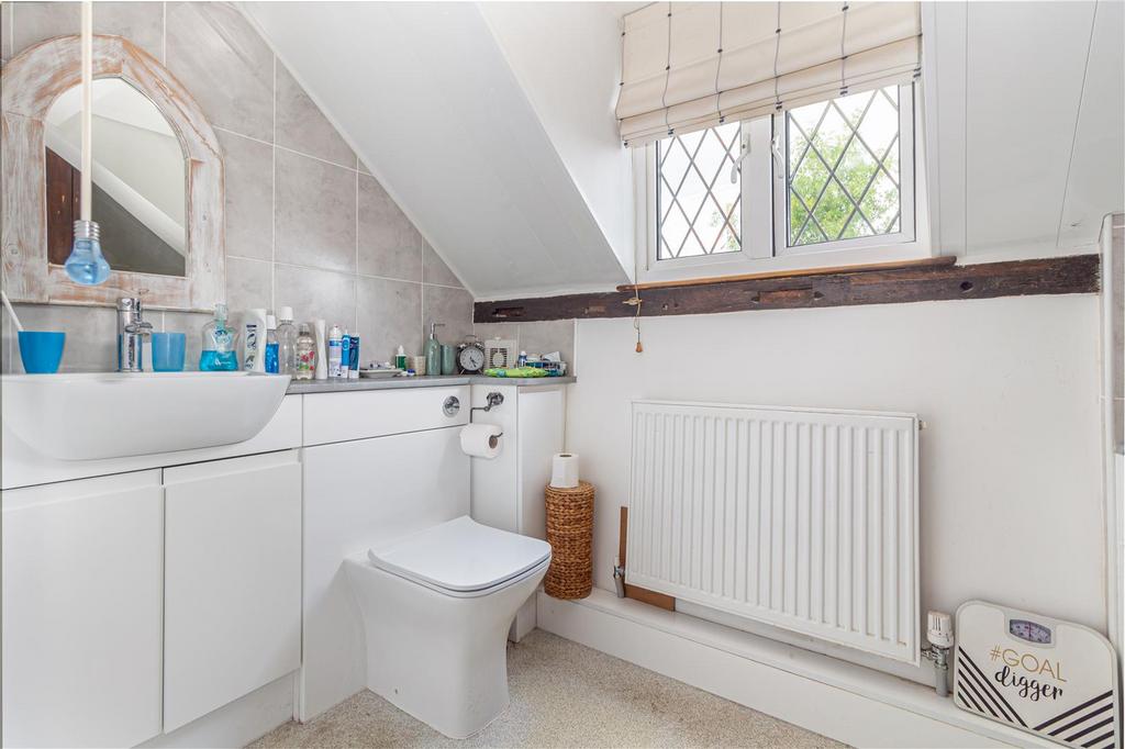 Bathroom-1.jpg