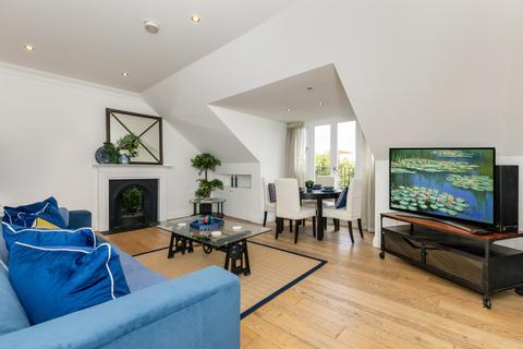 Redcliffe Gardens, Chelsea, London, SW10