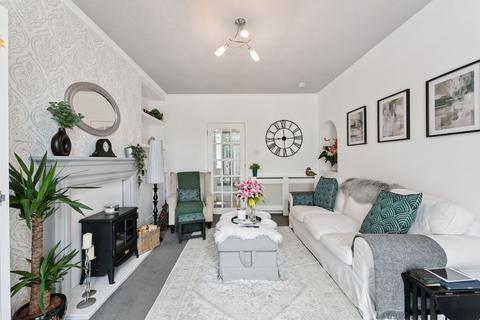 46 Pilton Drive, Edinburgh, EH5 2HG