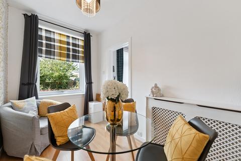 46 Pilton Drive, Edinburgh, EH5 2HG