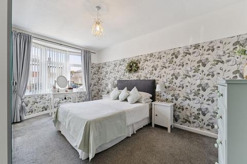 46 Pilton Drive, Edinburgh, EH5 2HG