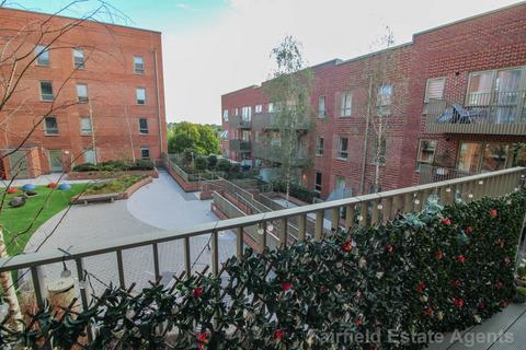 2 bedroom flat for sale, Waddington House, South Oxhey