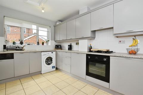 3 bedroom detached house for sale, Wyntryngham Close, Hedon HU12