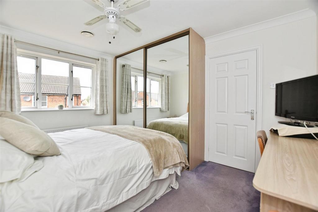 4b04527a-main 20bed.JPG