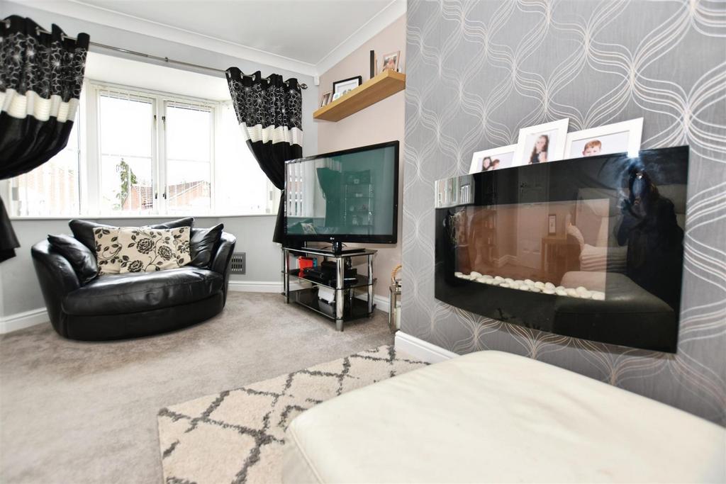 Lounge Feature