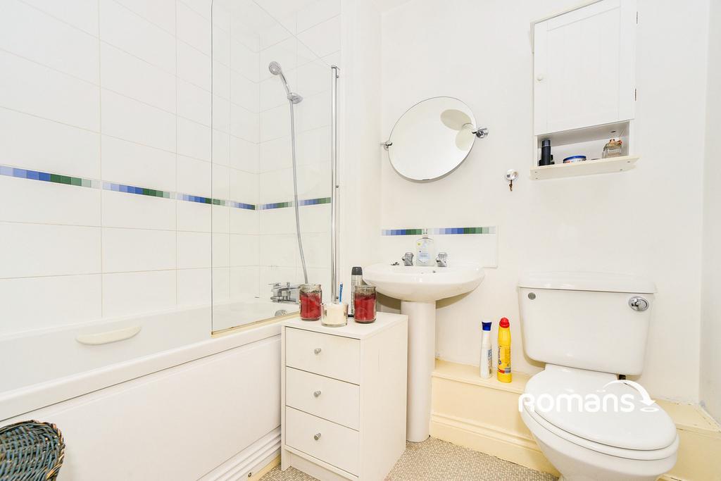 Main Bathroom