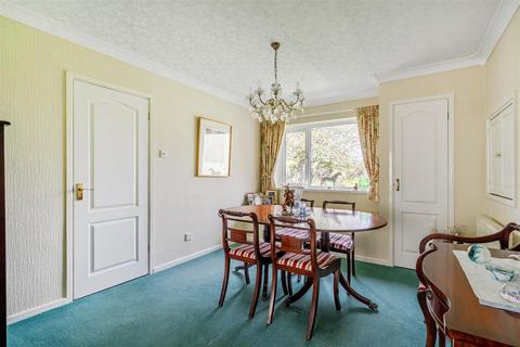 undefined, Dunsford, Exeter