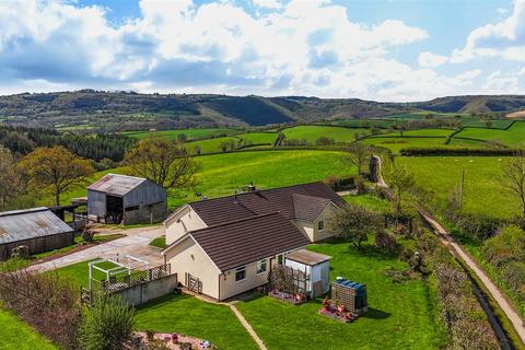 4 bedroom bungalow for sale, Dunsford, Exeter