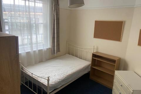 1 bedroom in a house share to rent, Fish Strand Hill, Falmouth