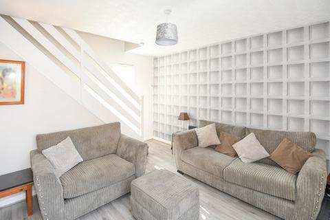 84 Alderton Way, Trowbridge, BA14 0UH