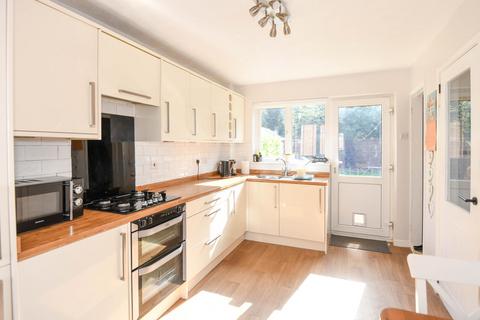 84 Alderton Way, Trowbridge, BA14 0UH