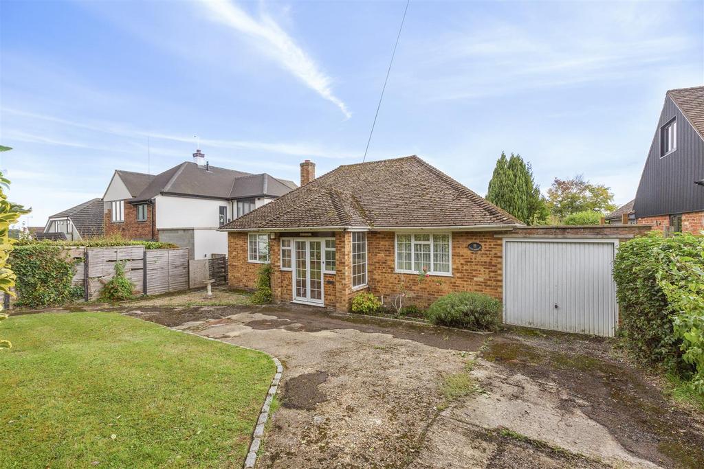 Marchwood, Hammersley Lane, HP13 7 BY-13.jpg
