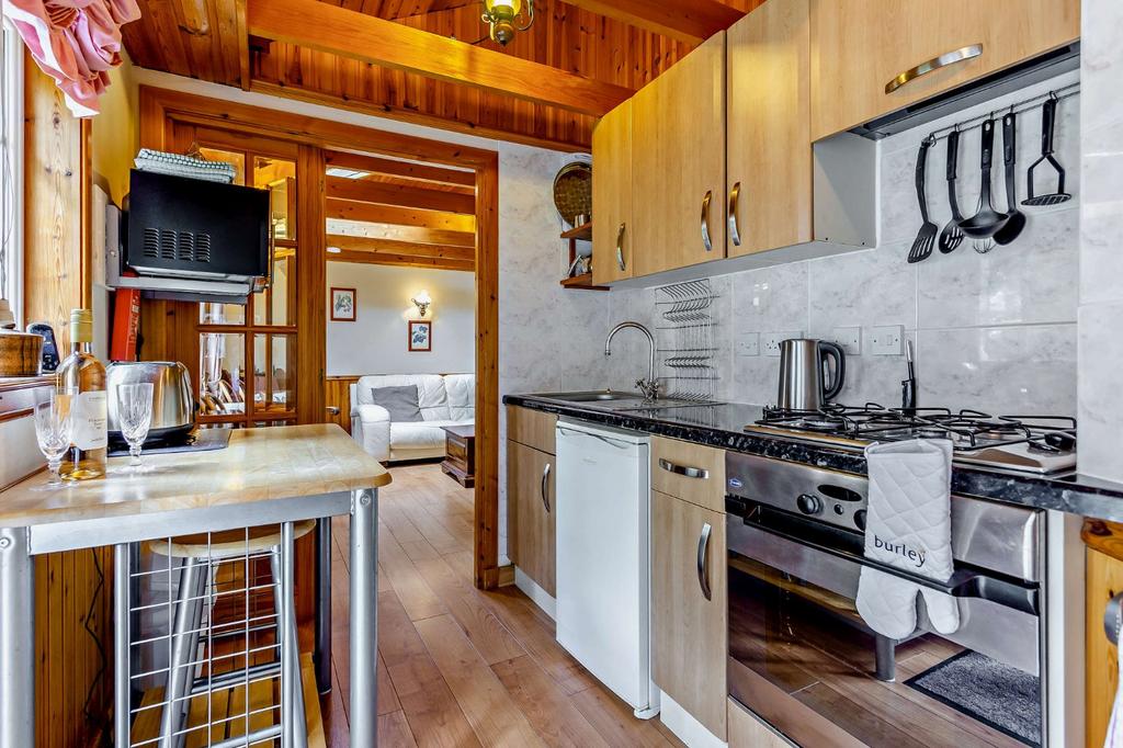 Wood Pecker Cottage