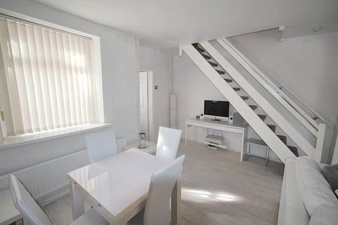 2 bedroom terraced house for sale, Symmons Street, Waun wen , Swansea, SA1