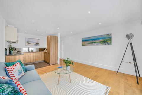 1 bedroom flat for sale, Radius Apartments, Omega Place, London