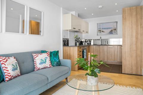 1 bedroom flat for sale, Radius Apartments, Omega Place, London