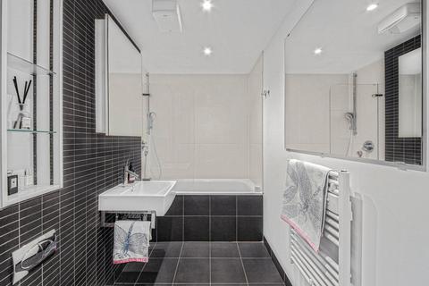 1 bedroom flat for sale, Radius Apartments, Omega Place, London