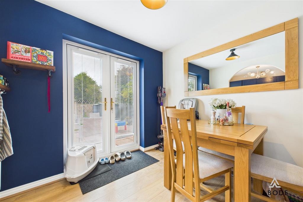 CAM03473 G0-PR0455-STILL013.jpg