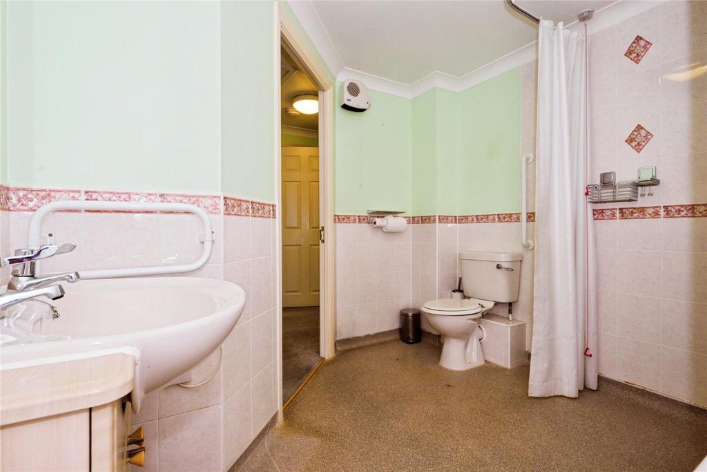 Bath/Wet Room