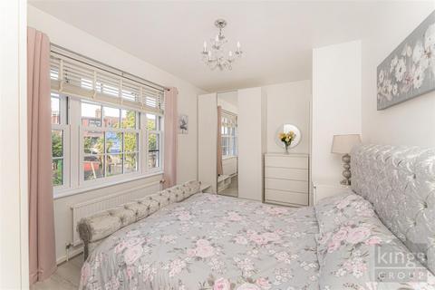3 bedroom house for sale, Devonshire Road., London