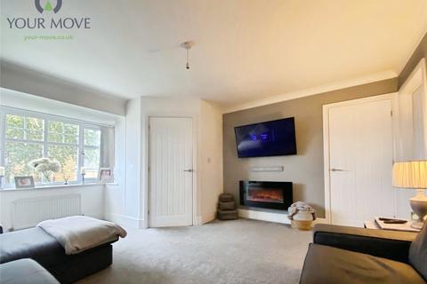 undefined, Low Fell Close, West Yorkshire BD22