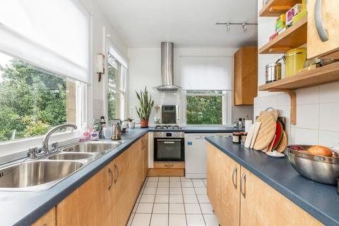 3 bedroom flat for sale, Sydenham Hill, London, SE26