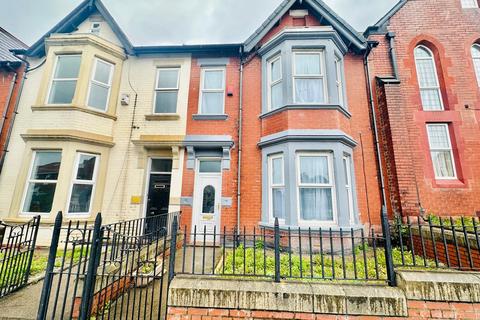 6 bedroom terraced house to rent, Newcastle upon Tyne NE4