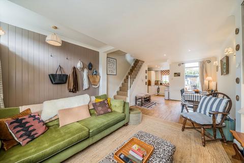 89 Oriel Road, London, E9 5SG
