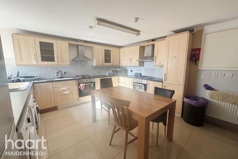 undefined, Priory Avenue, High Wycombe