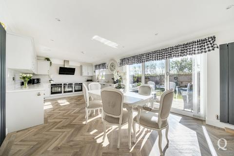 5 bedroom detached house for sale, Honey Pot Close, Scocles Road, Minster On Sea, Sheerness, ME12