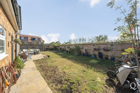 5 bedroom detached house for sale, Honey Pot Close, Scocles Road, Minster On Sea, Sheerness, ME12