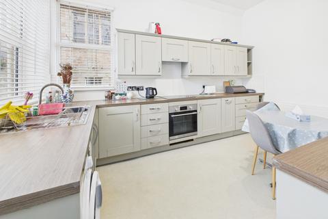 2 bedroom end of terrace house for sale, Chycornick Terrace, Gulval, TR18 3BU