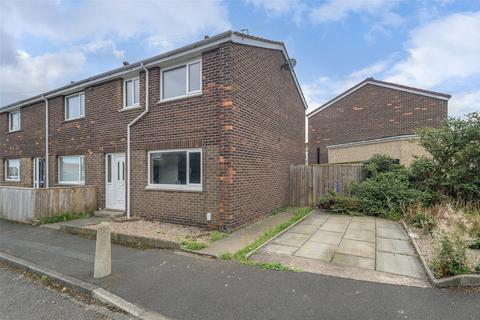 3 bedroom end of terrace house for sale, Crumstone, Seahouses, Northumberland, NE68