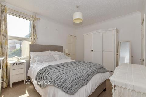 67 Connaught Road, Chatham, ME4 5DH