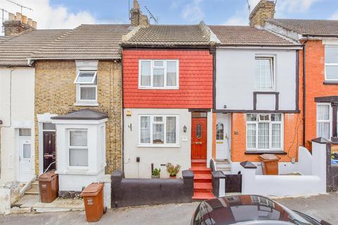 3 bedroom terraced house for sale, Connaught Road, Chatham ME4
