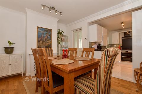 3 bedroom terraced house for sale, Connaught Road, Chatham ME4
