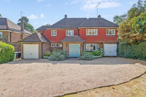 4 bedroom detached house for sale, Clifton Road, Amersham, Buckinghamshire, HP6