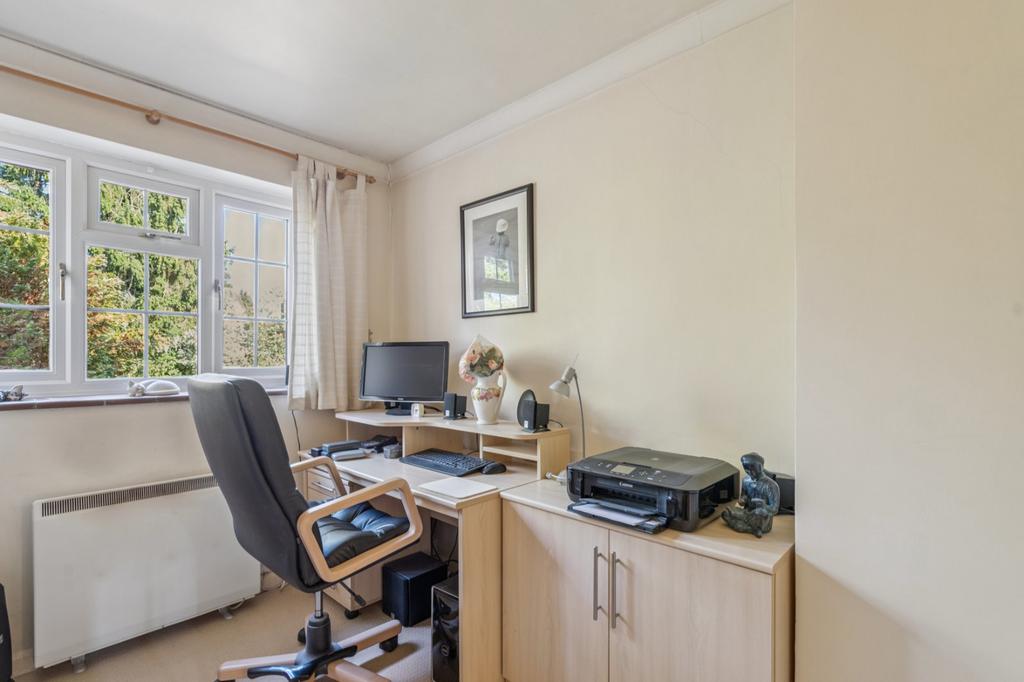 Bedroom/Study