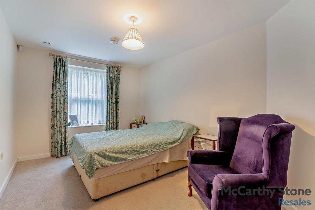 8661634-interior16-800.jpg