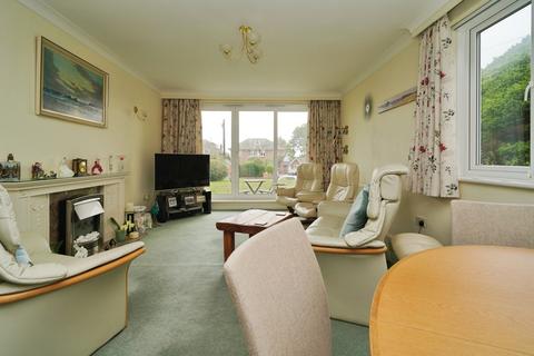 3 bedroom flat for sale, Mudeford Lane, Christchurch BH23