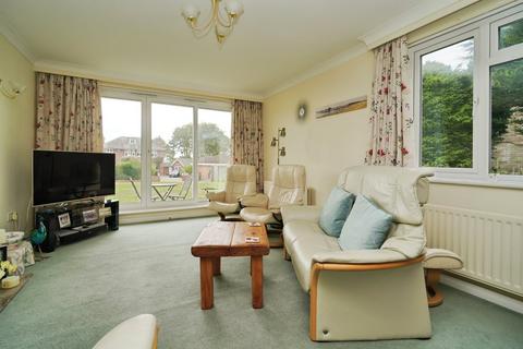 3 bedroom flat for sale, Mudeford Lane, Christchurch BH23