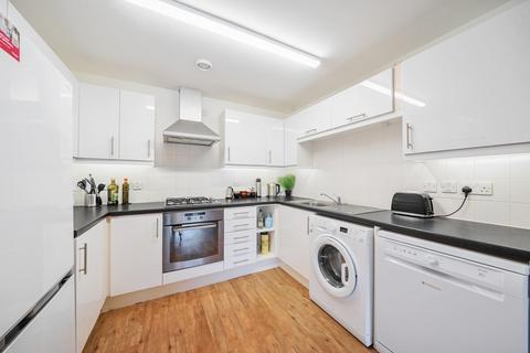 1 bedroom flat for sale, Merton Road, London, SW18
