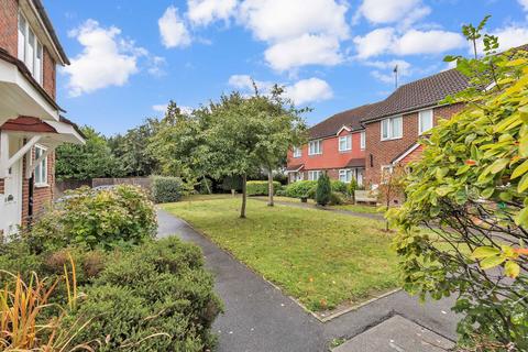 1 bedroom flat for sale, The Poplars, Hassocks, BN6 8PZ